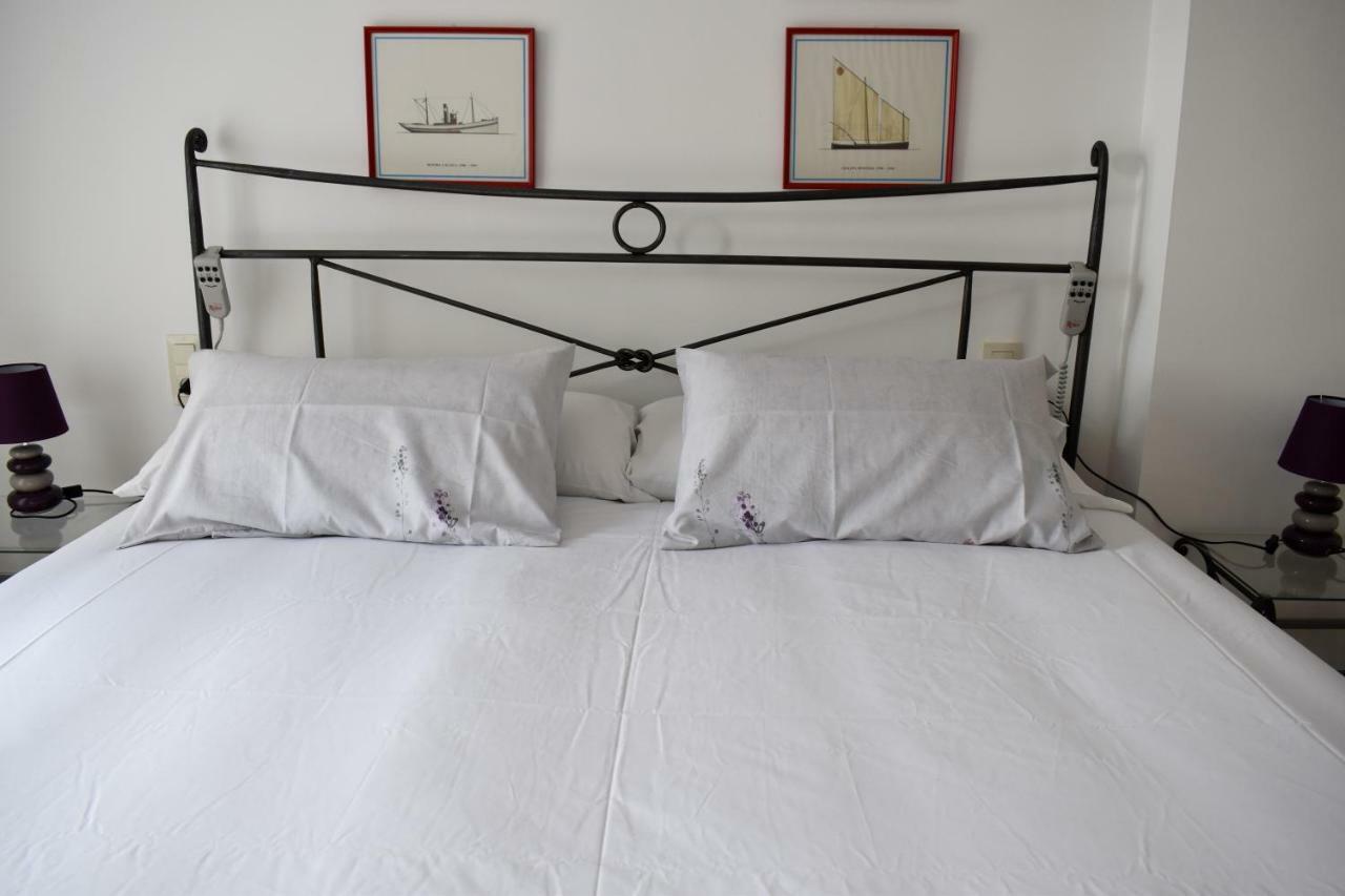 Magnolia, Habitacion Matrimonial Con Bano Uso Privado, En Casa Compartida Palafrugell Exterior foto